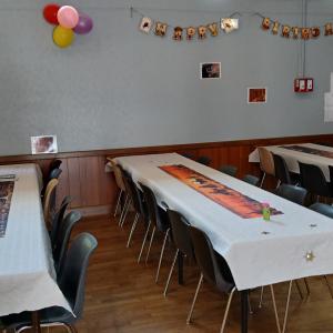 Les tables.